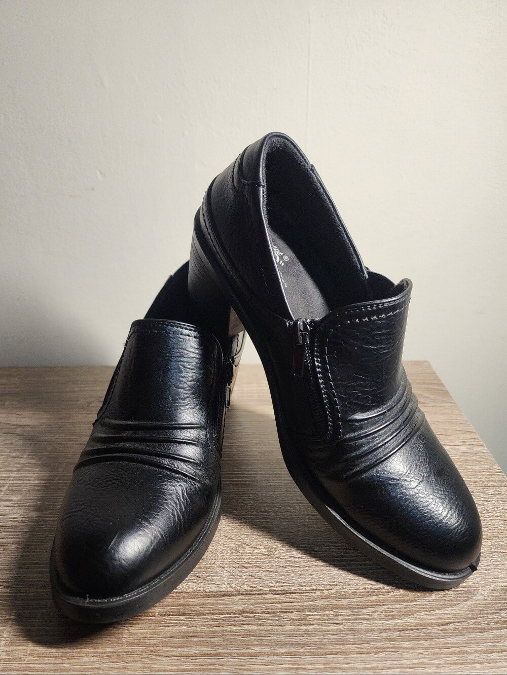 Easy Street Rasia Black Comfort Slip-On Shooties Loafers